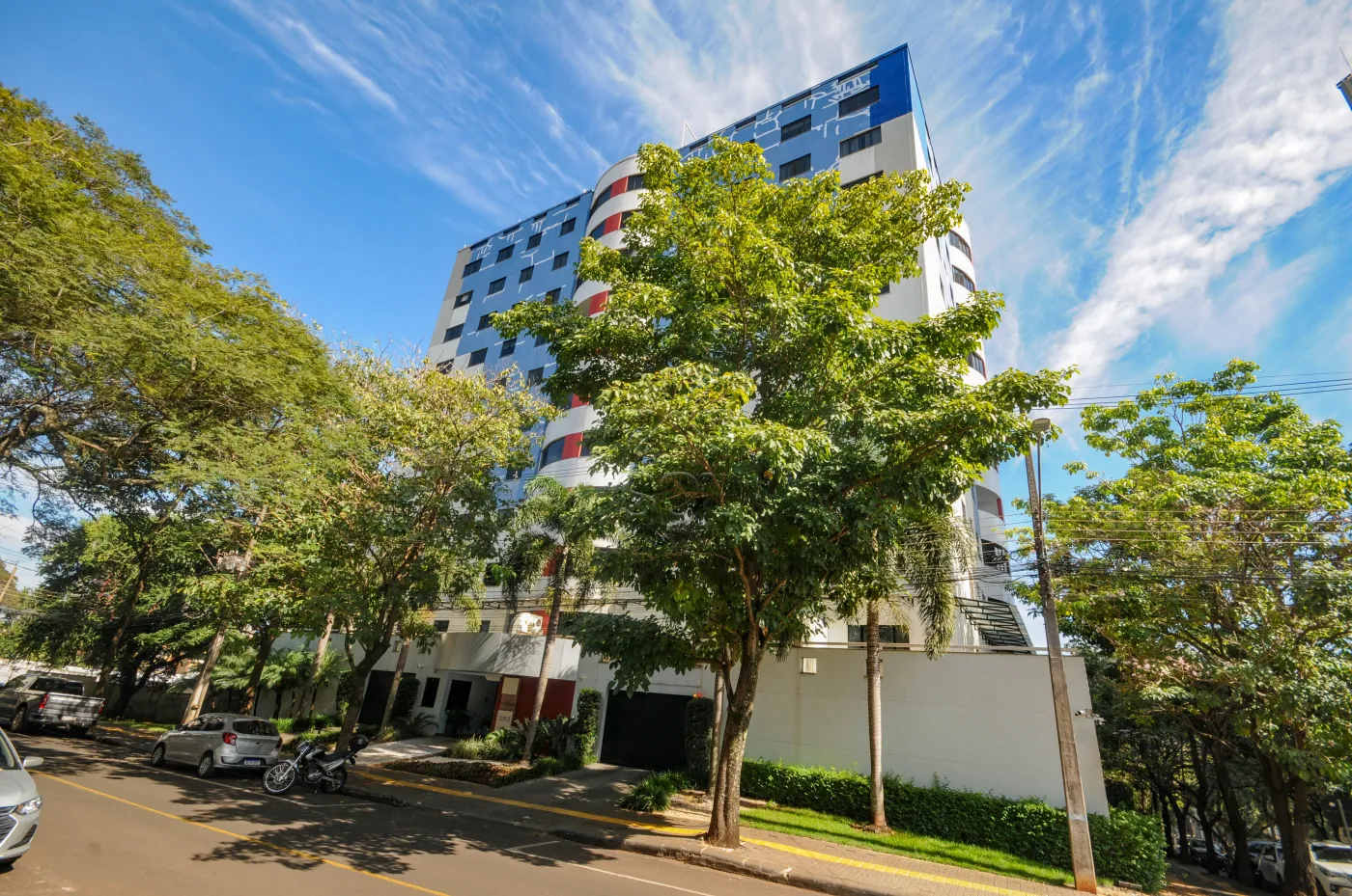 Apartamento para locação e venda, Edifício Viena - Foz do Iguaçu/PR