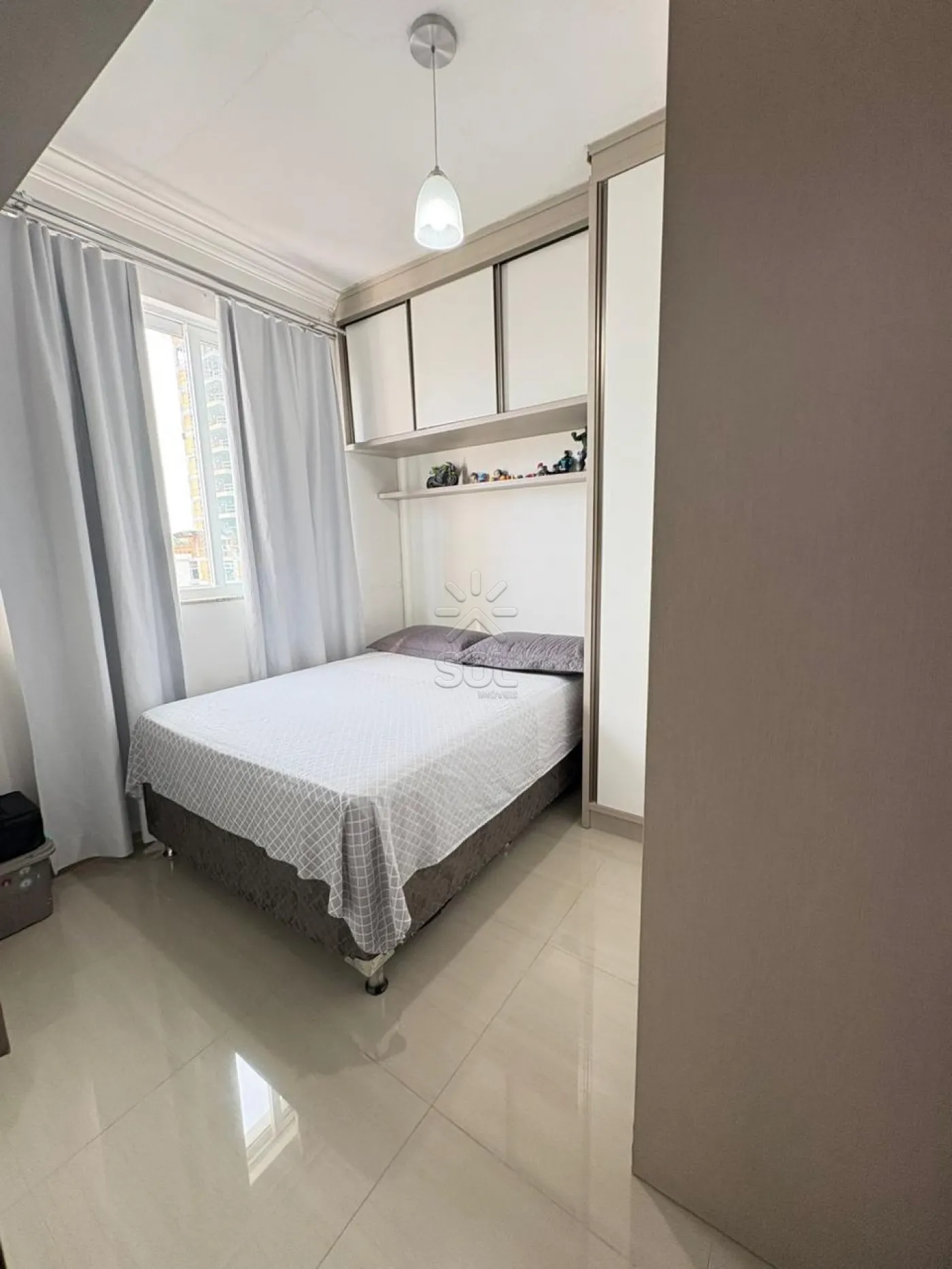 Apartamento mobiliado para aluguel no Edifício Praia Alegre - Centro de Penha/SC