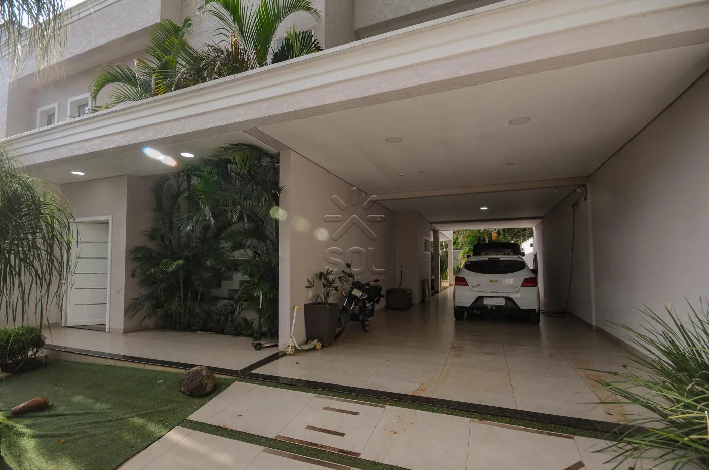 Sobrado de Alto Padrão à venda no Jardim Lancaster - Foz do Iguaçu/PR