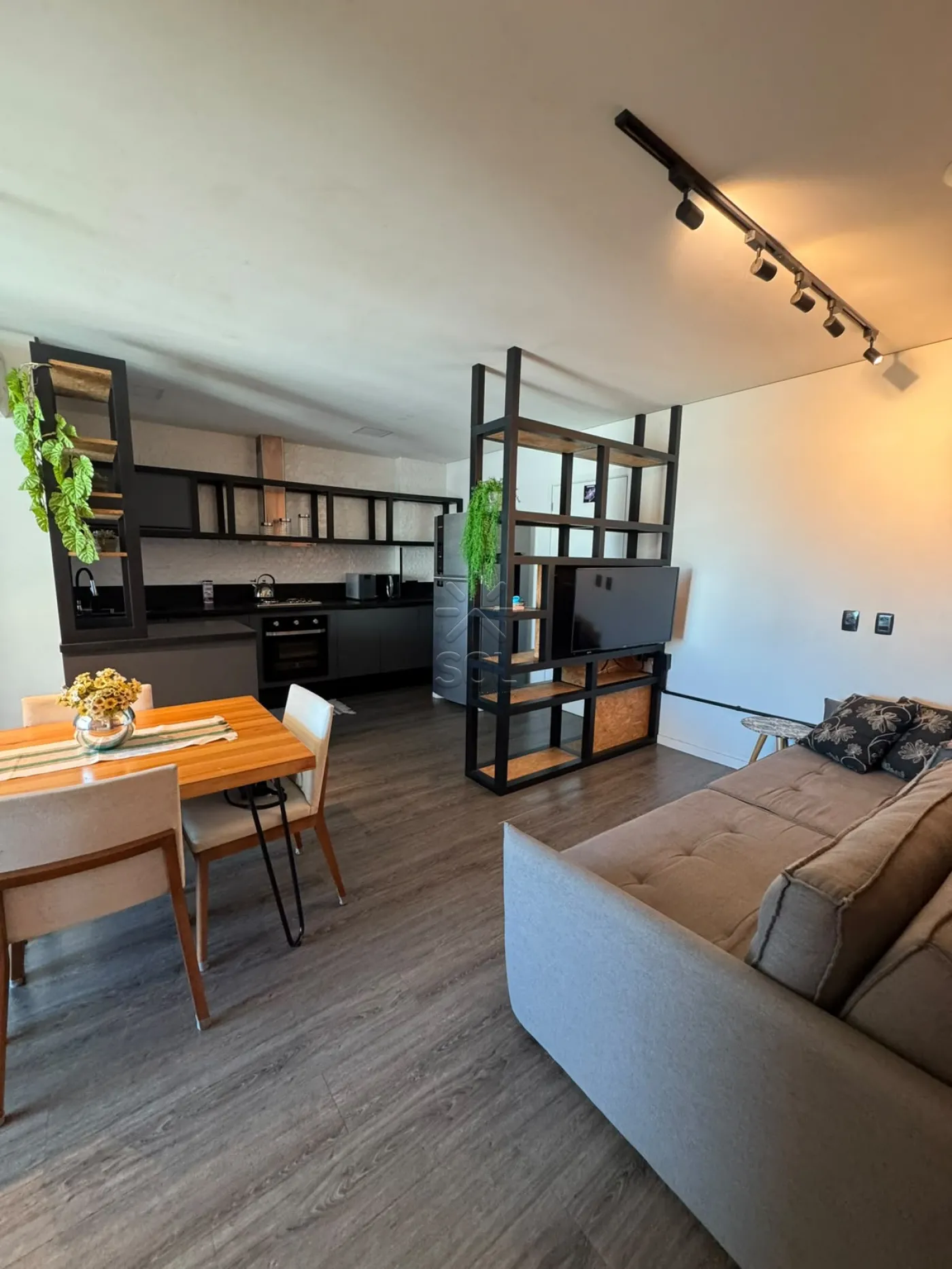 Apartamento mobiliado à venda no Itacolomi Home Club - Penha/SC