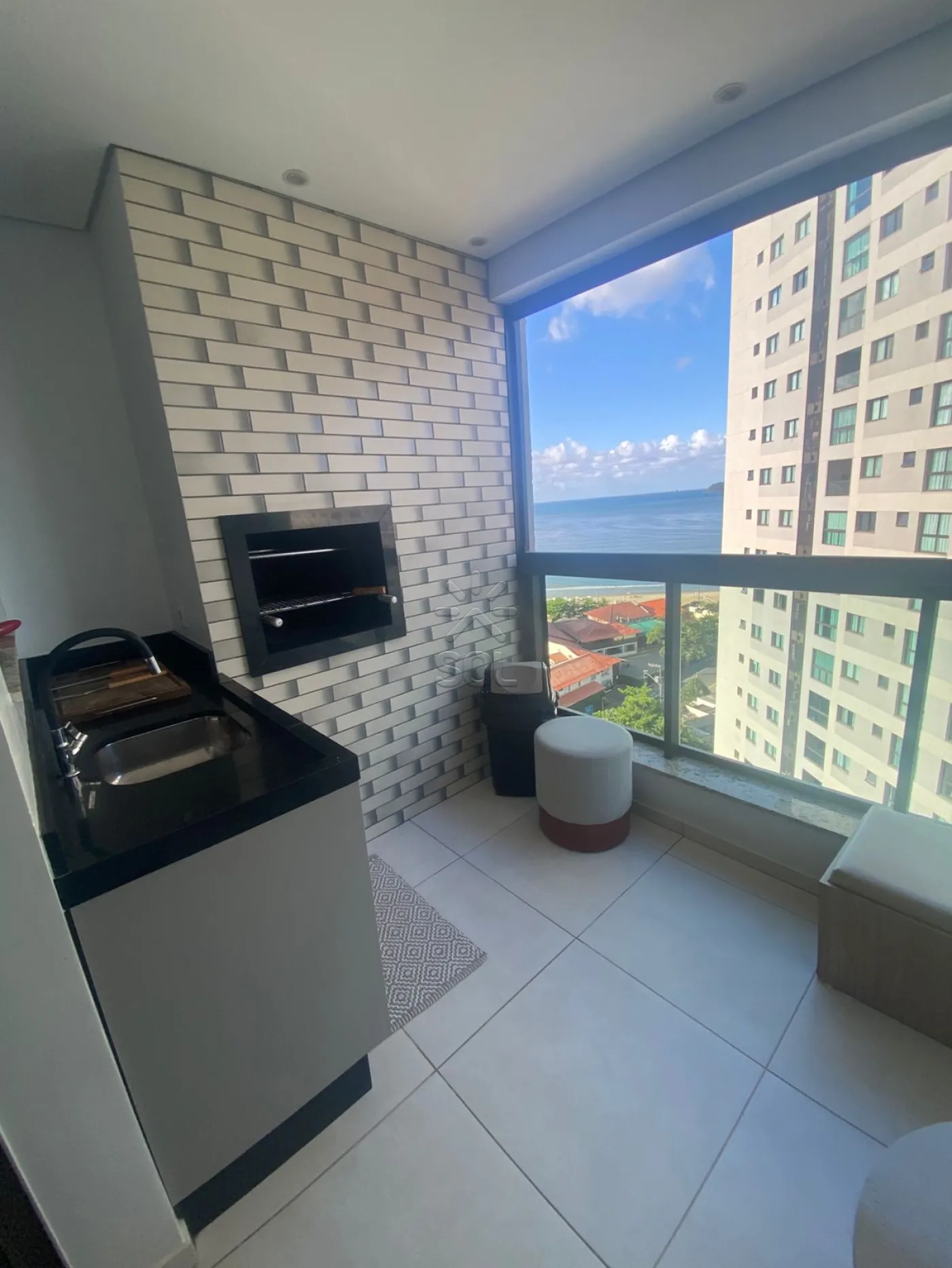 Apartamento mobiliado para locação no Itacolomi Home Club em Penha
