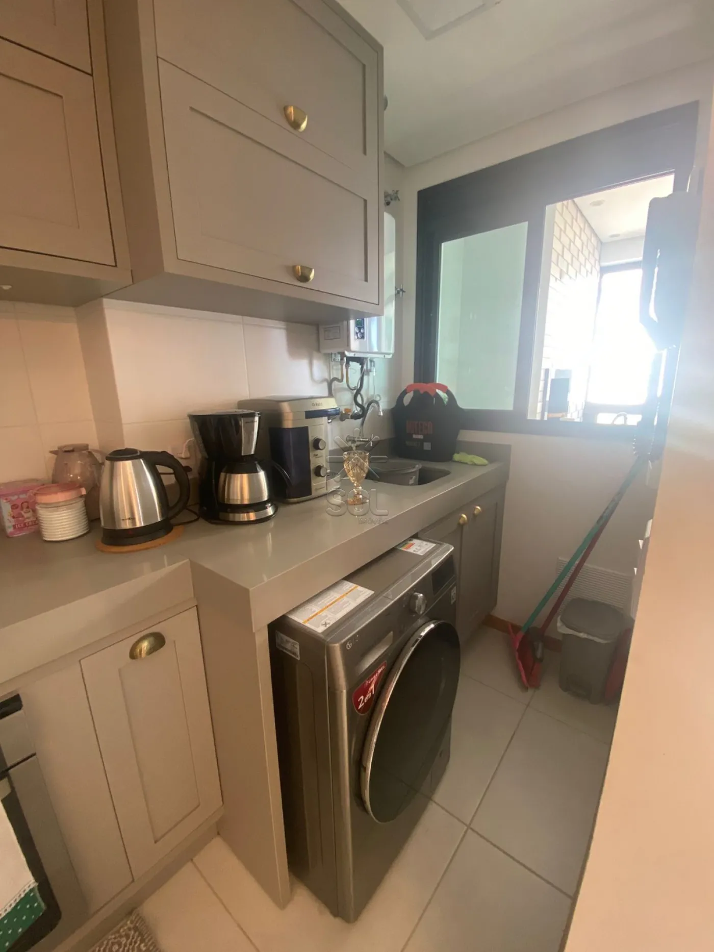 Apartamento mobiliado para locação no Itacolomi Home Club em Penha