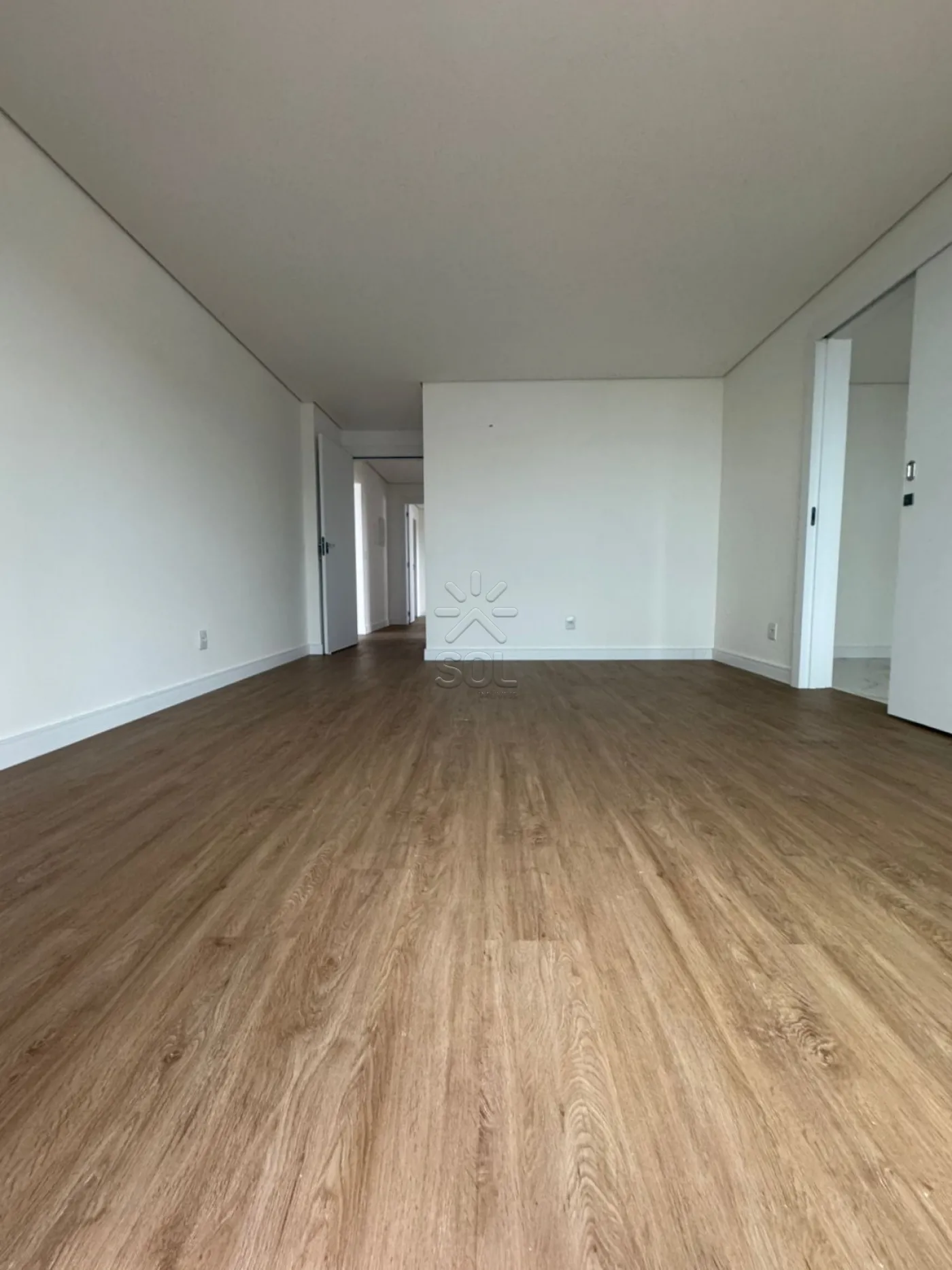 Apartamento de Alto Padrão à Venda no Edifício Torre Del Mar - Centro de Penha/SC