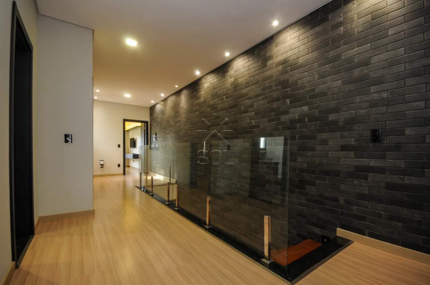 Sobrado novo de alto padrão à venda no Lancaster em Foz do Iguaçu/PR - 192m² | Mobiliado | 3 quartos | Área gourmet