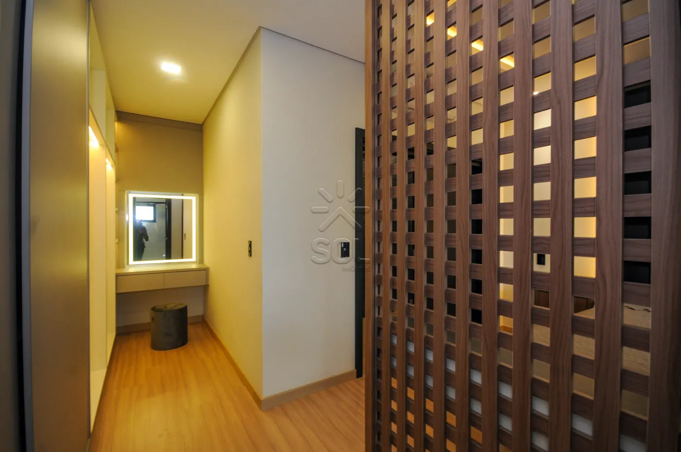 Sobrado novo de alto padrão à venda no Lancaster em Foz do Iguaçu/PR - 192m² | Mobiliado | 3 quartos | Área gourmet