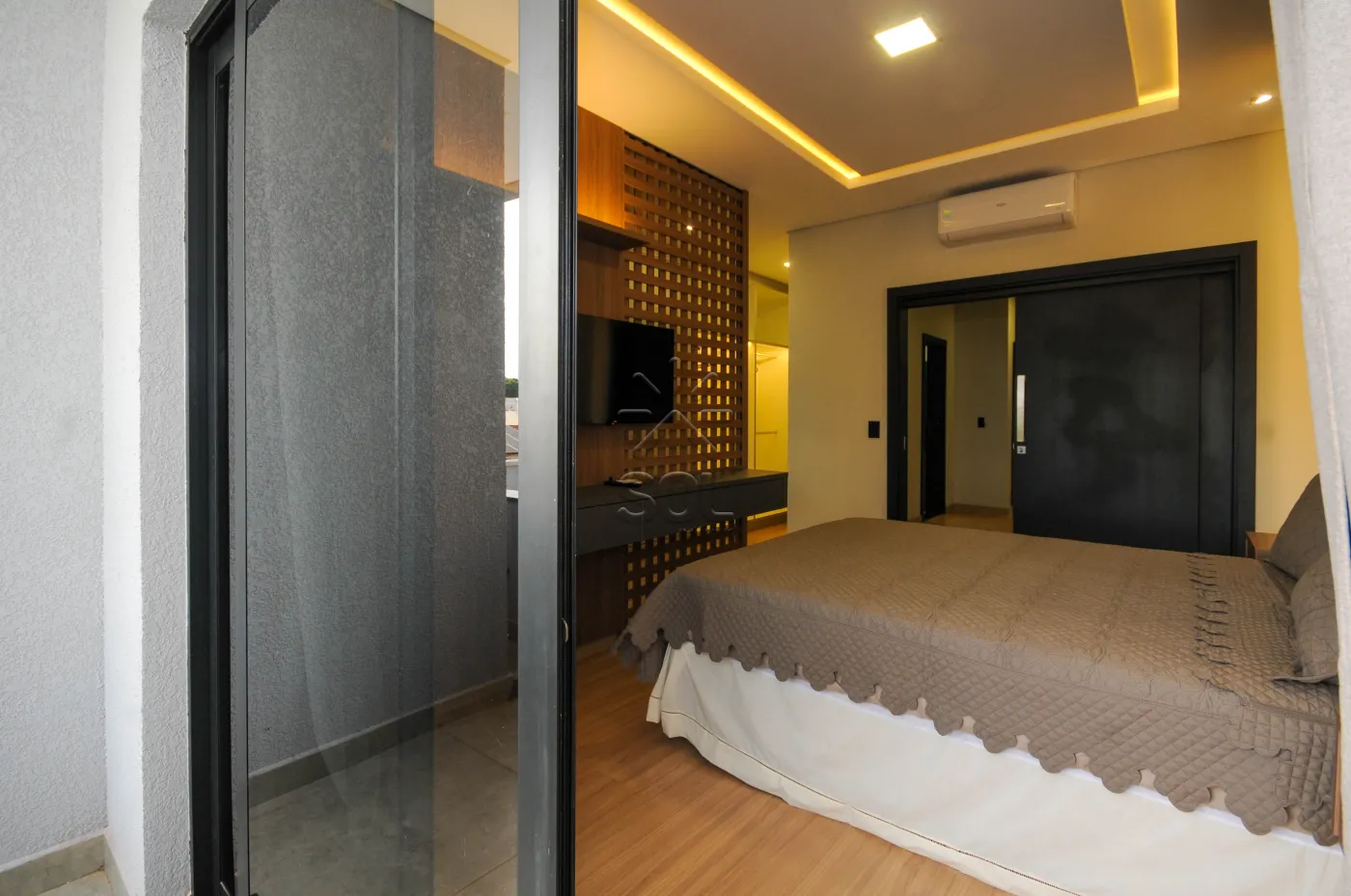 Sobrado novo de alto padrão à venda no Lancaster em Foz do Iguaçu/PR - 192m² | Mobiliado | 3 quartos | Área gourmet