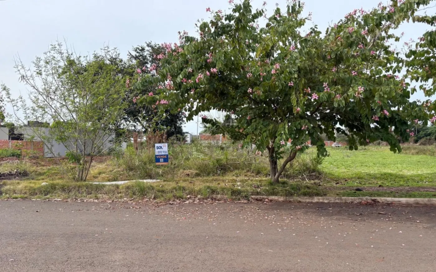 TERRENO À VENDA NO JARDIM DAS ÁGUAS - REGIÃO DO PORTO MEIRA