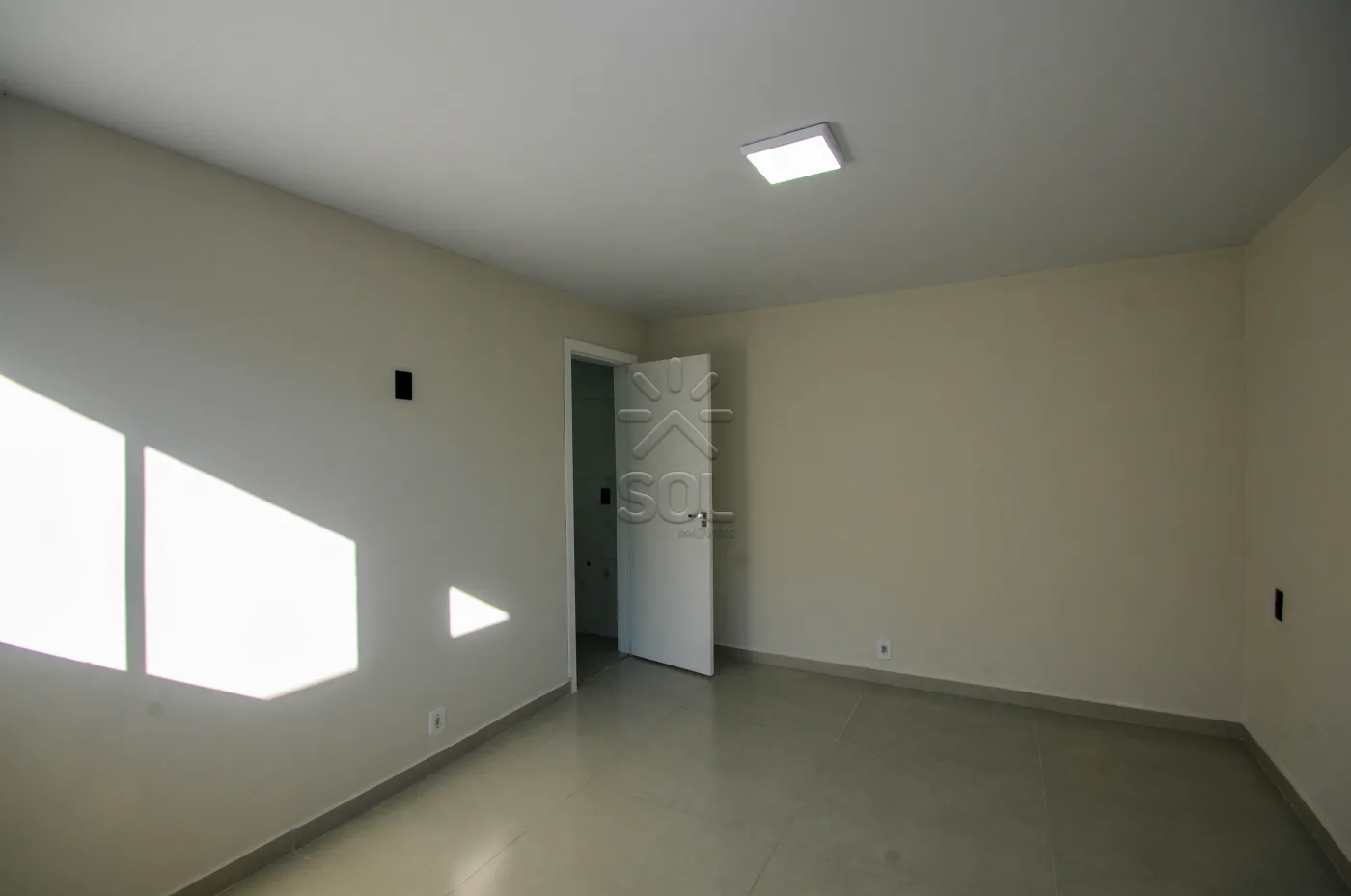 Casa com 4 suítes à venda na Vila Carimã - Foz do Iguaçu/PR