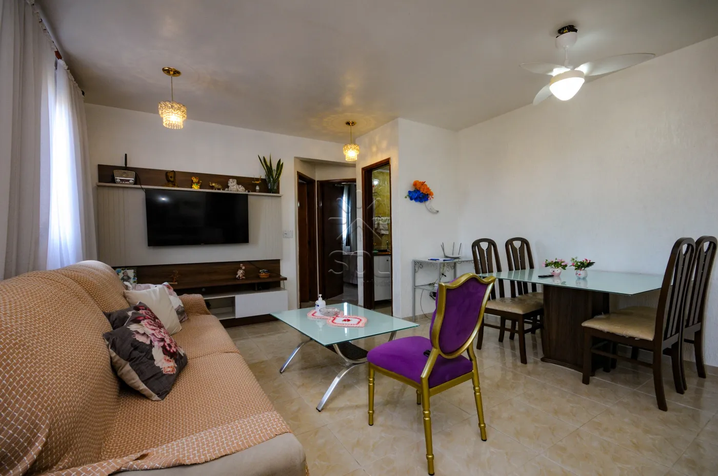 Apartamento mobiliado à venda no Edifício Ourém - Centro de Foz do Iguaçu