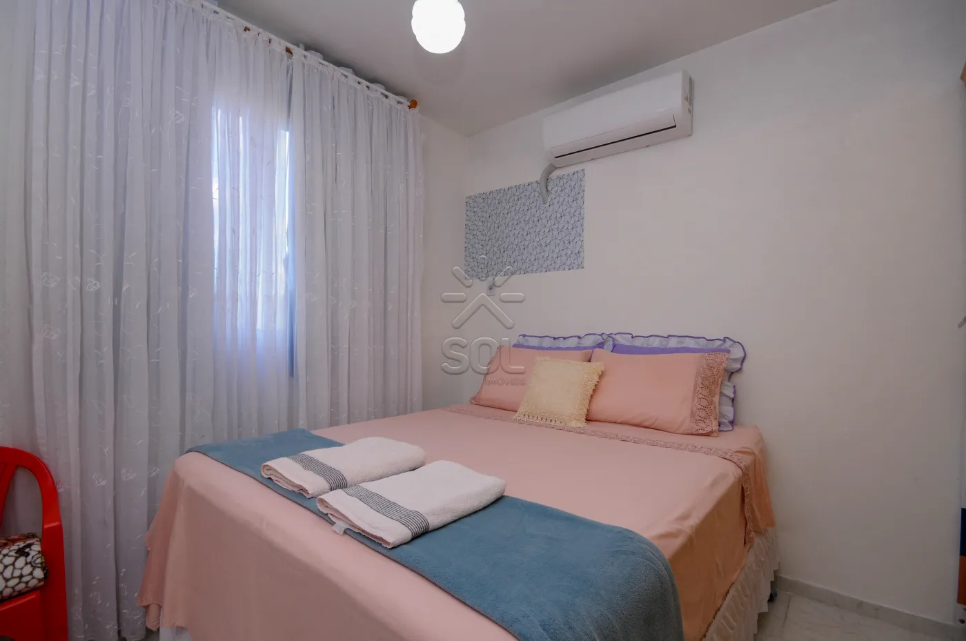 Apartamento mobiliado à venda no Edifício Ourém - Centro de Foz do Iguaçu