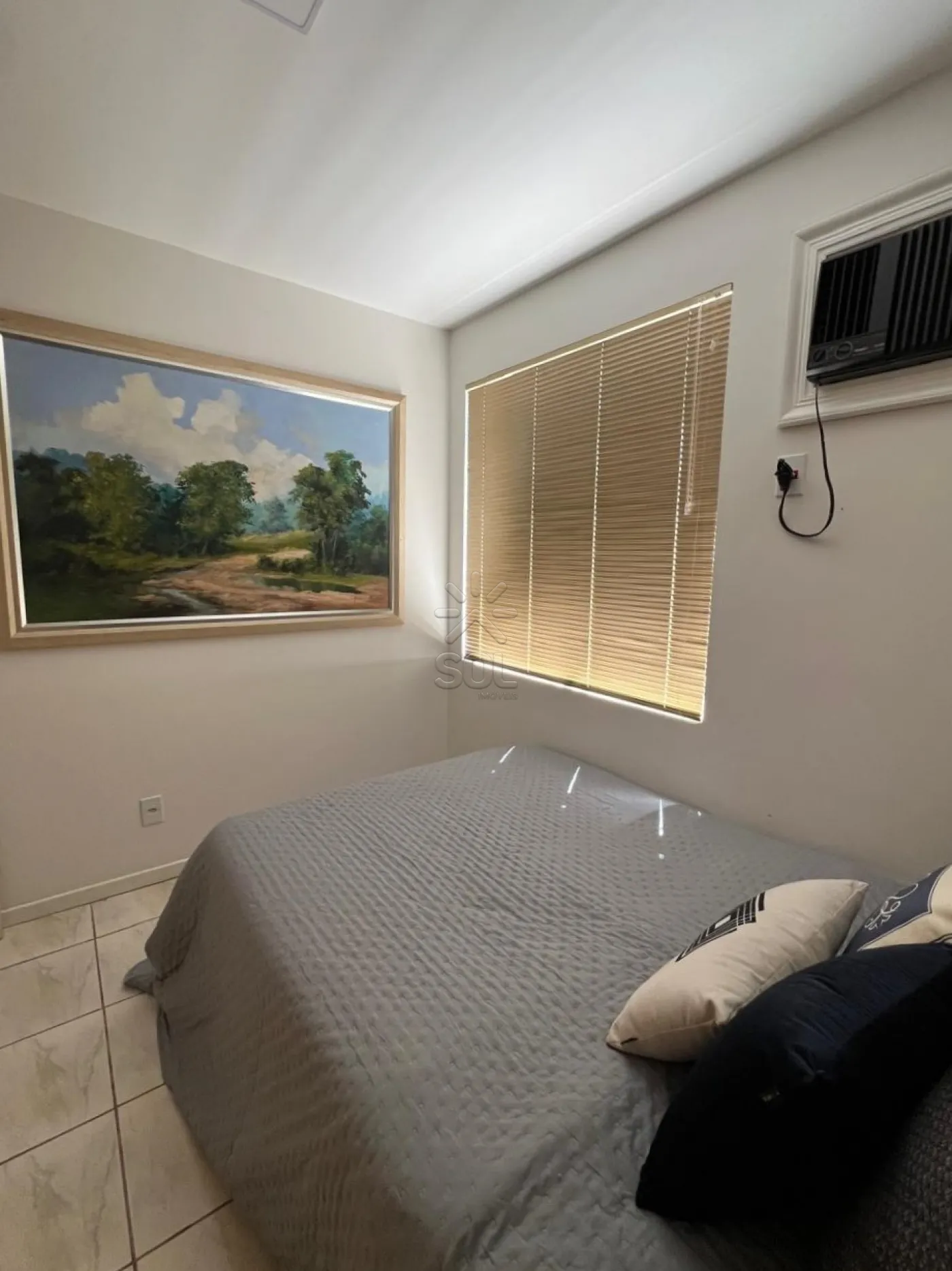 Apartamento à venda no Edifício Villa Mirafiori - Centro de Foz do Iguaçu