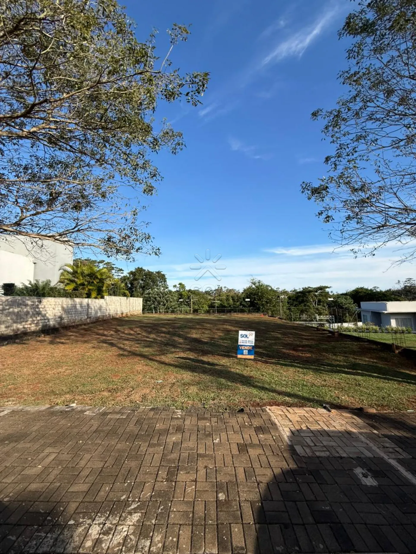 Terreno à venda no Condomínio Dom Olívio em Foz do Iguaçu/PR - 378,08m²