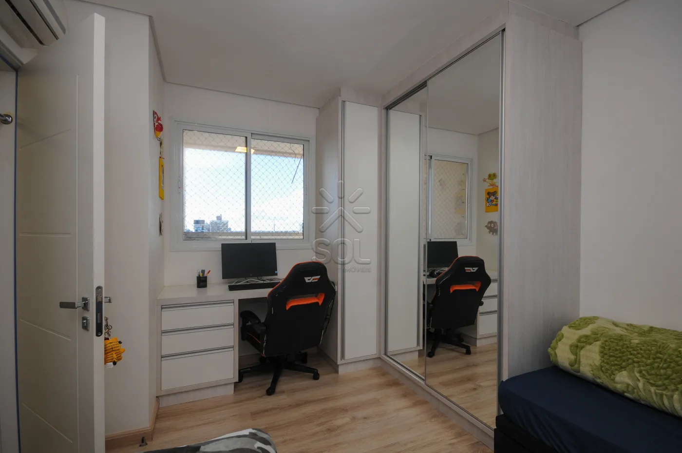 Apartamento de alto padrão à venda no Edifício Dolce Vita, Centro de Foz do Iguaçu/PR - 144,51m² privativos