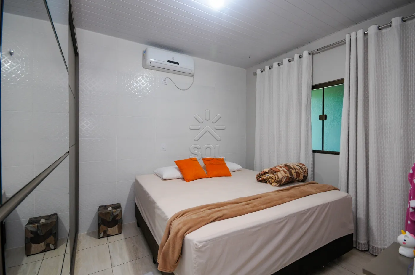 Casa à venda no Parque Ouro Verde em Foz do Iguaçu/PR - 66,22m², sistema fotovoltaico e cozinha planejada