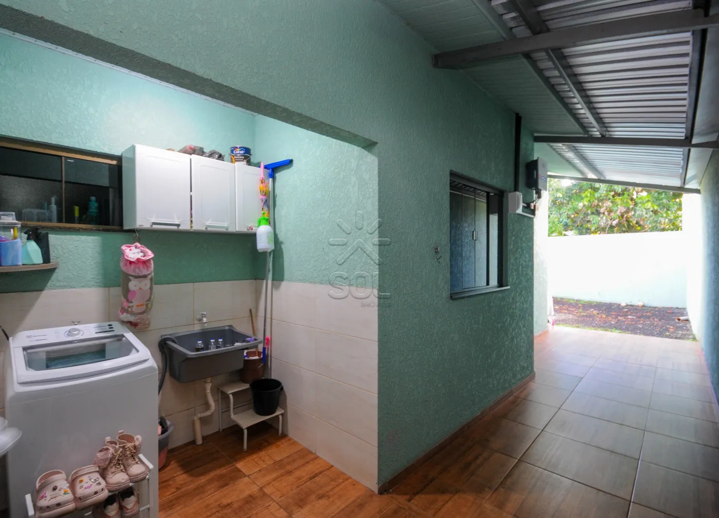 Casa à venda no Parque Ouro Verde em Foz do Iguaçu/PR - 66,22m², sistema fotovoltaico e cozinha planejada