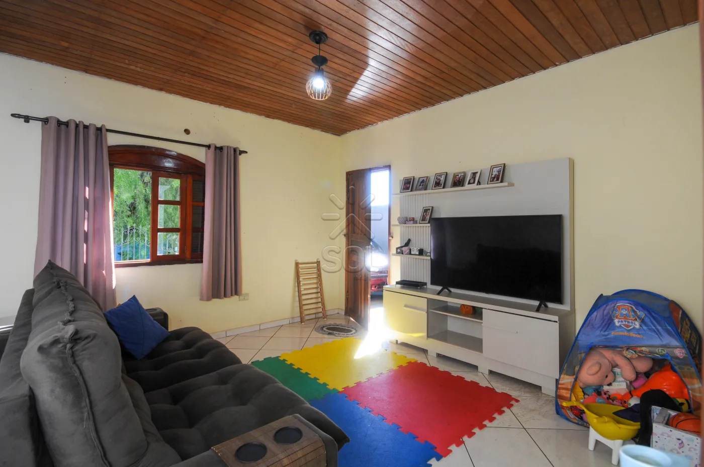 Casa à venda no Portal da Foz em Foz do Iguaçu/PR - Imóvel de esquina com 81m² e 2 quartos
