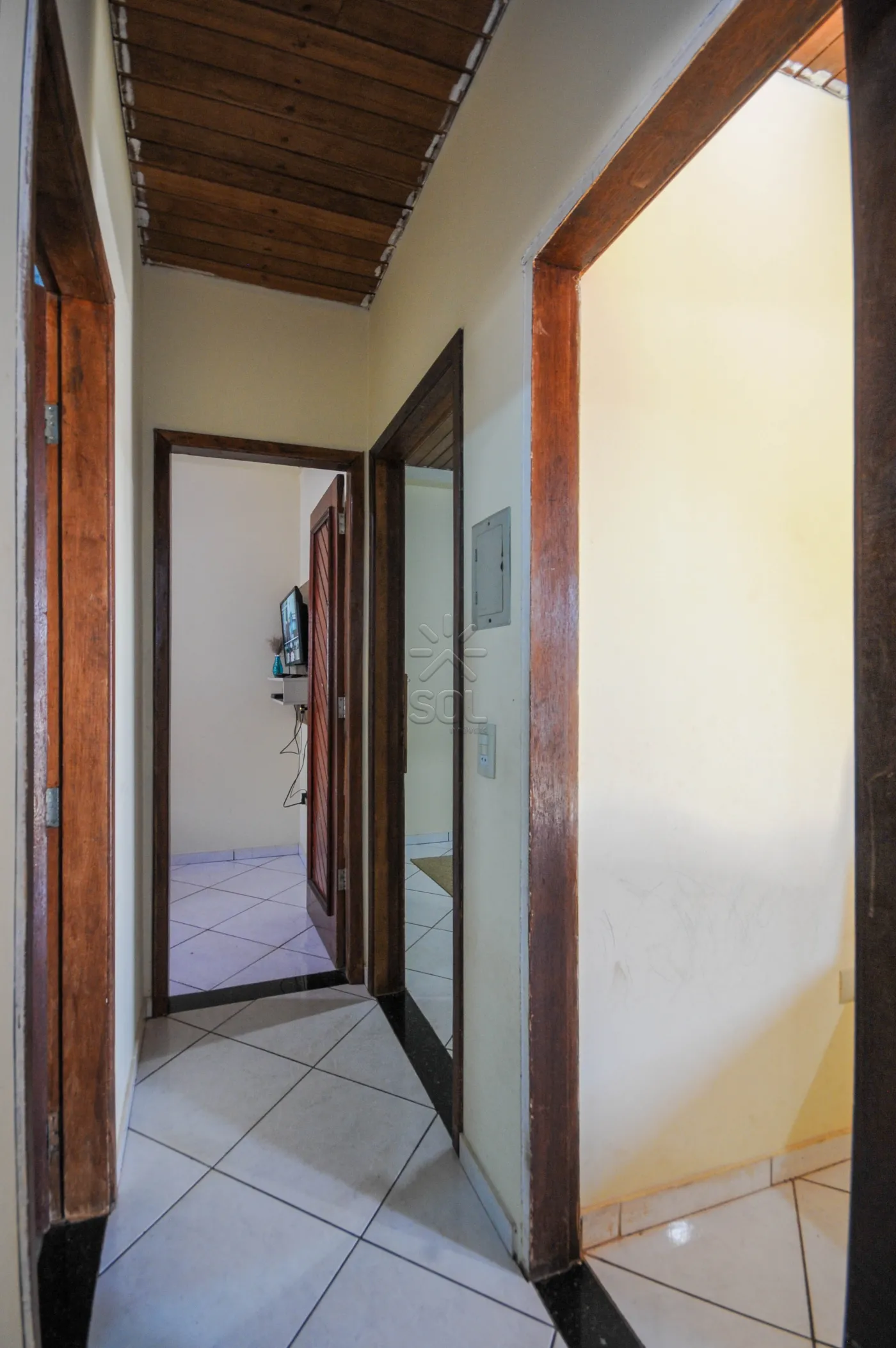 Casa à venda no Portal da Foz em Foz do Iguaçu/PR - Imóvel de esquina com 81m² e 2 quartos