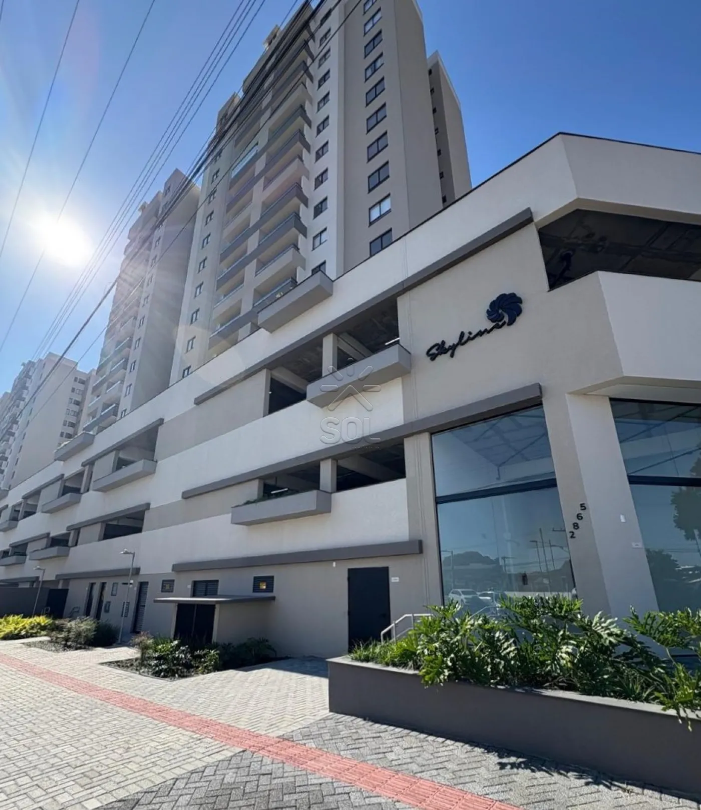 Apartamento mobiliado para locação no Skyline Comfort Club em Penha/SC - 3 quartos, 2 vagas e infraestrutura completa
