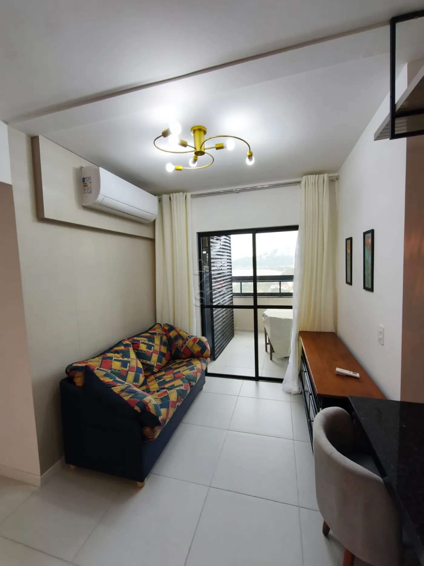 Apartamento mobiliado para locação no Skyline Comfort Club em Penha/SC - 3 quartos, 2 vagas e infraestrutura completa