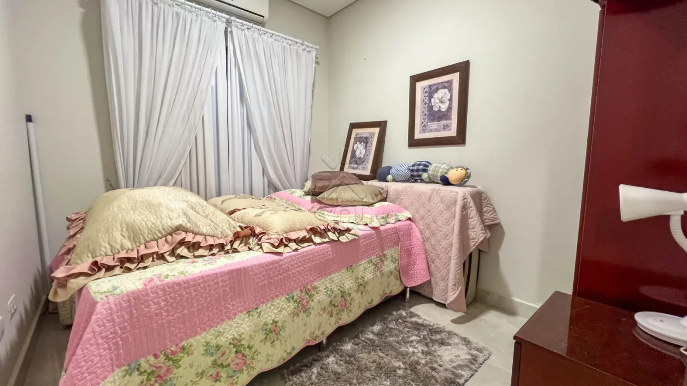 Casa à venda no Jardim Lancaster em Foz do Iguaçu/PR - 3 quartos, sendo suíte, energia solar e área gourmet