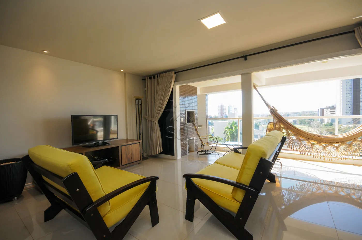 Apartamento mobiliado para locação, Edifício Barcelona - Foz do Iguaçu/PR