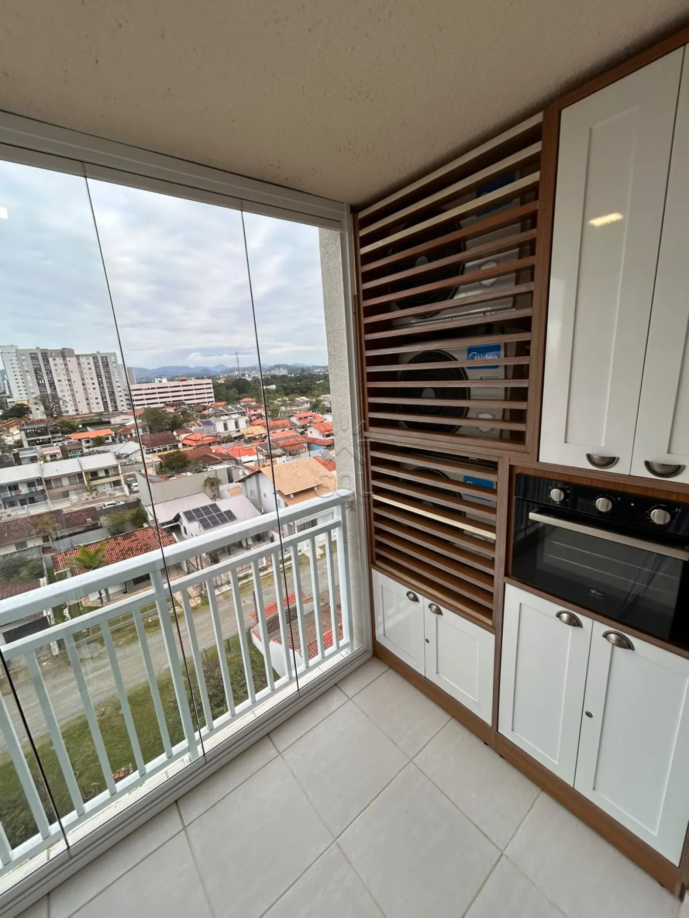 Apartamento mobiliado para venda ou aluguel no Fiji Easy Club em Balneário Piçarras/SC - 63,12m² | 2 quartos