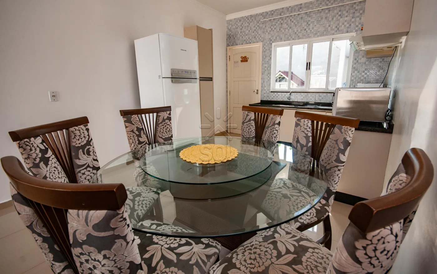 Casa semimobiliada à venda no Morumbi, em Foz do Iguaçu/PR - 150m² | 2 quartos | 300m² de terreno