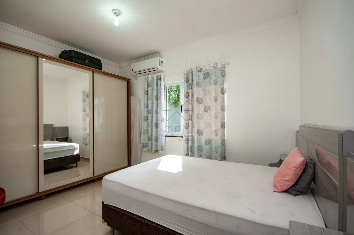 Casa semimobiliada à venda no Morumbi, em Foz do Iguaçu/PR - 150m² | 2 quartos | 300m² de terreno
