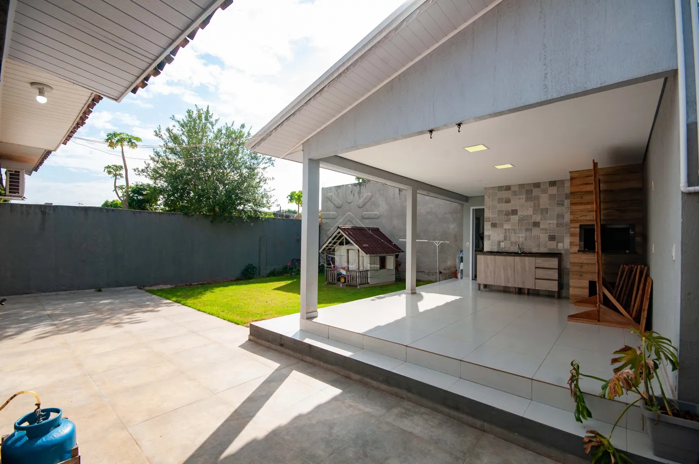 Casa semimobiliada à venda no Morumbi, em Foz do Iguaçu/PR - 150m² | 2 quartos | 300m² de terreno