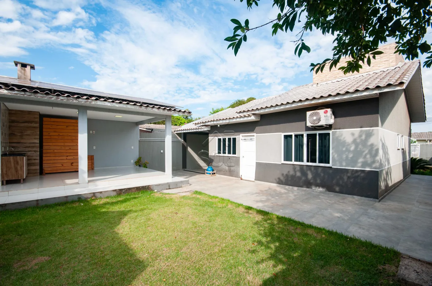 Casa semimobiliada à venda no Morumbi, em Foz do Iguaçu/PR - 150m² | 2 quartos | 300m² de terreno