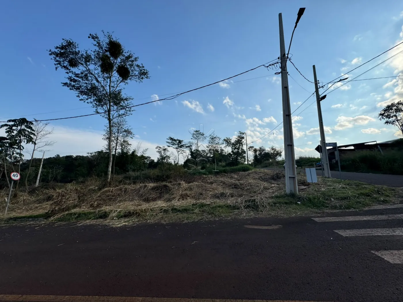 Terreno de esquina à venda no Loteamento Ecoville 1, em Foz do Iguaçu/PR - 280m²