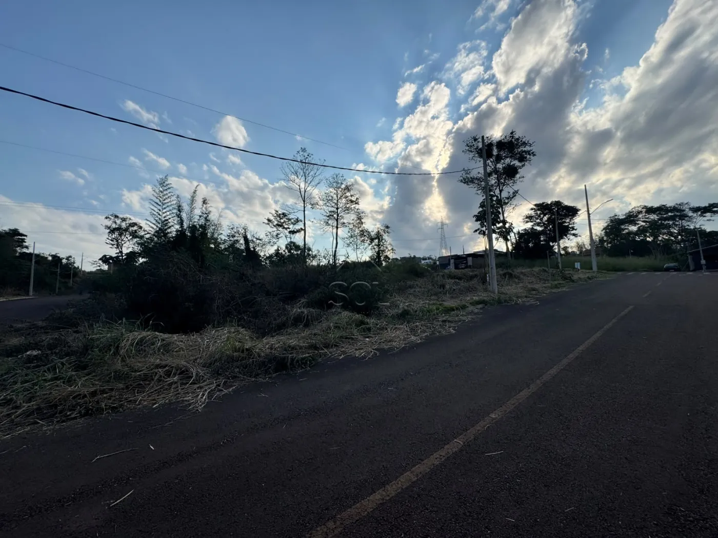 Terreno de esquina à venda no Loteamento Ecoville 1, em Foz do Iguaçu/PR - 280m²