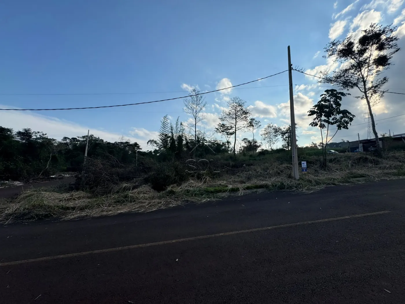 Terreno de esquina à venda no Loteamento Ecoville 1, em Foz do Iguaçu/PR - 280m²