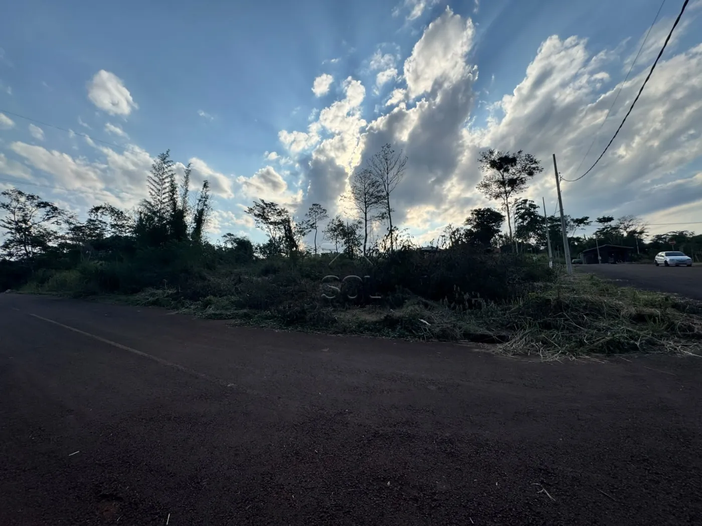 Terreno de esquina à venda no Loteamento Ecoville 1, em Foz do Iguaçu/PR - 280m²