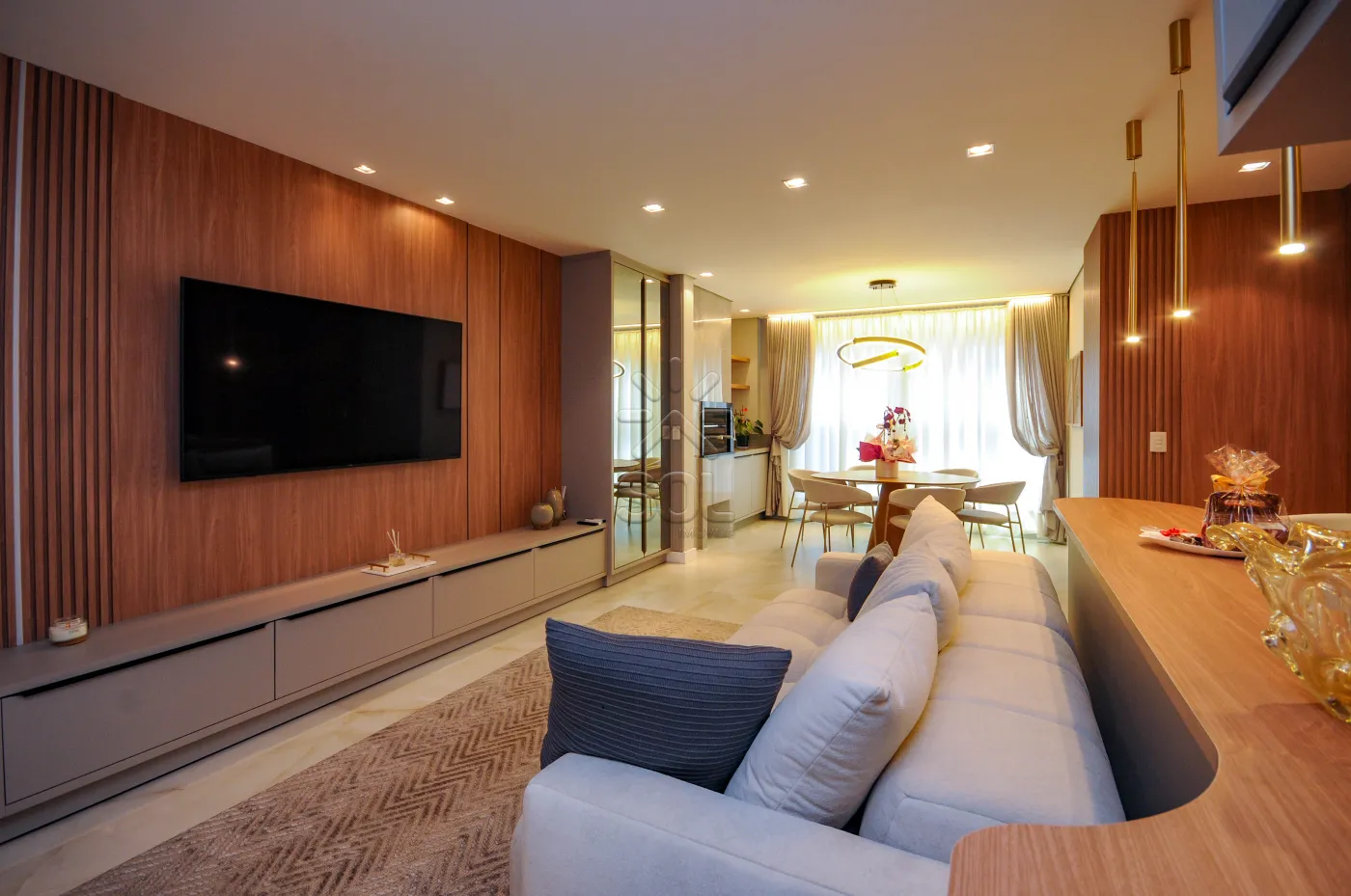 Apartamento de alto padrão à venda no Elegance Tower, Centro de Foz do Iguaçu/PR - 90,01m² | 3 quartos