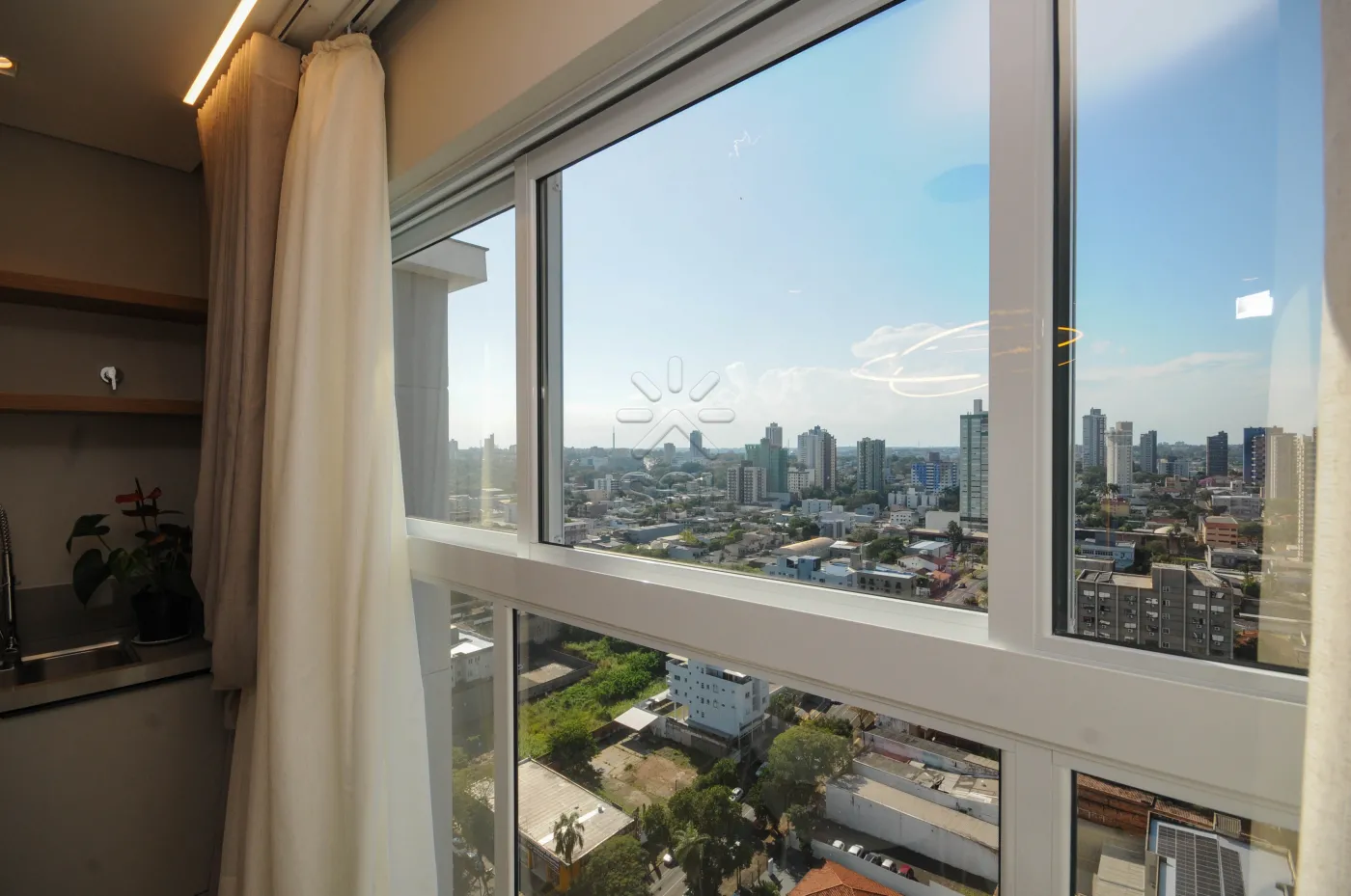 Apartamento de alto padrão à venda no Elegance Tower, Centro de Foz do Iguaçu/PR - 90,01m² | 3 quartos