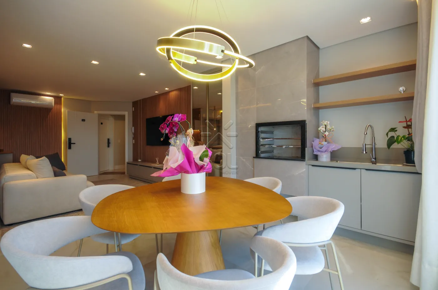 Apartamento de alto padrão à venda no Elegance Tower, Centro de Foz do Iguaçu/PR - 90,01m² | 3 quartos