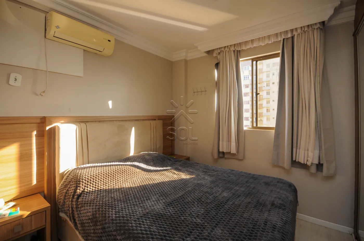 Apartamento à venda no Edifício Monte Carlo no Centro de Foz do Iguaçu/PR - 105,68m², 3 quartos e localização privilegiada