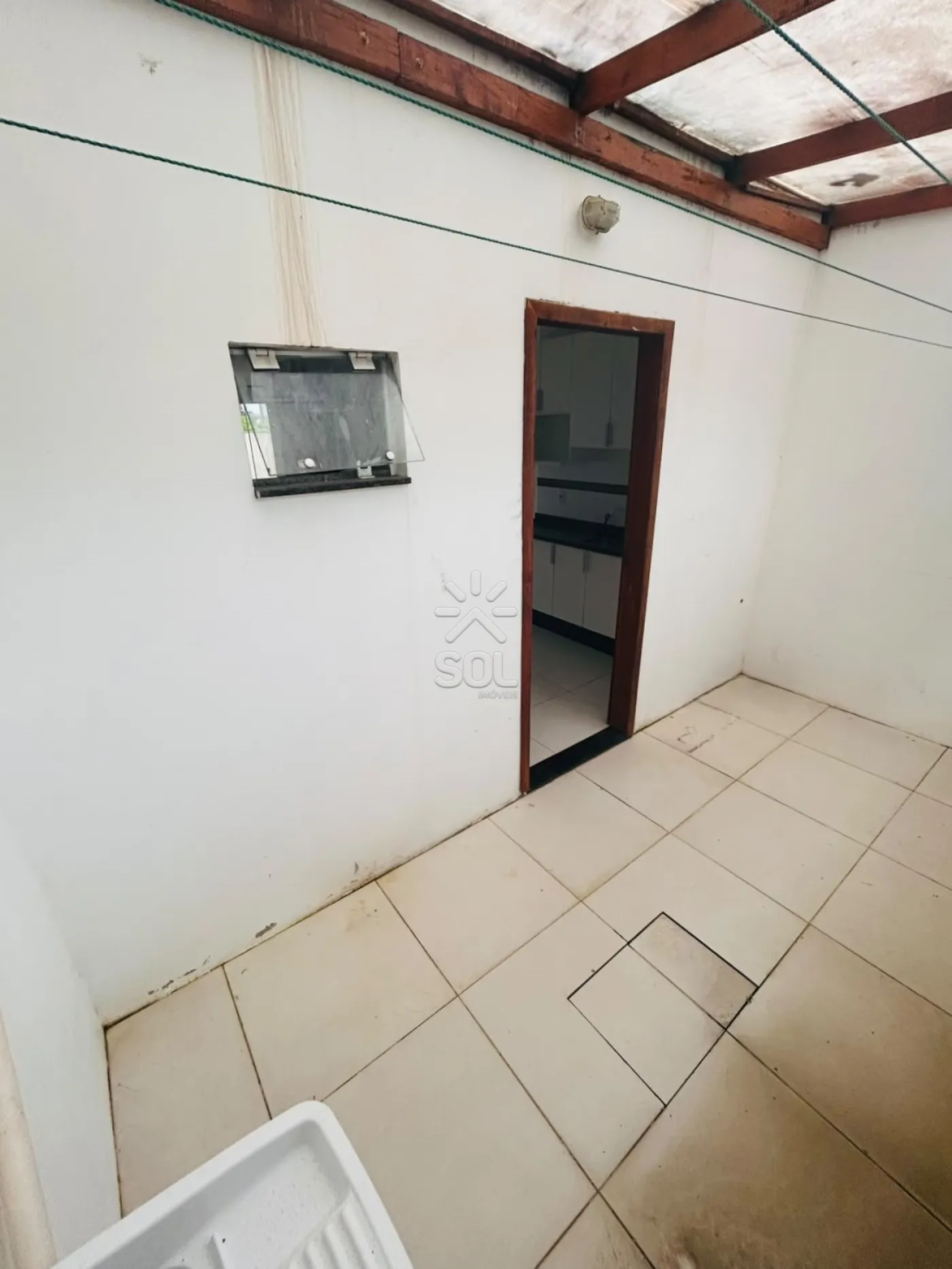 Sobrado para locação em condomínio fechado no bairro Itacolomi, Balneário Piçarras/SC - 82,75m² | 2 quartos