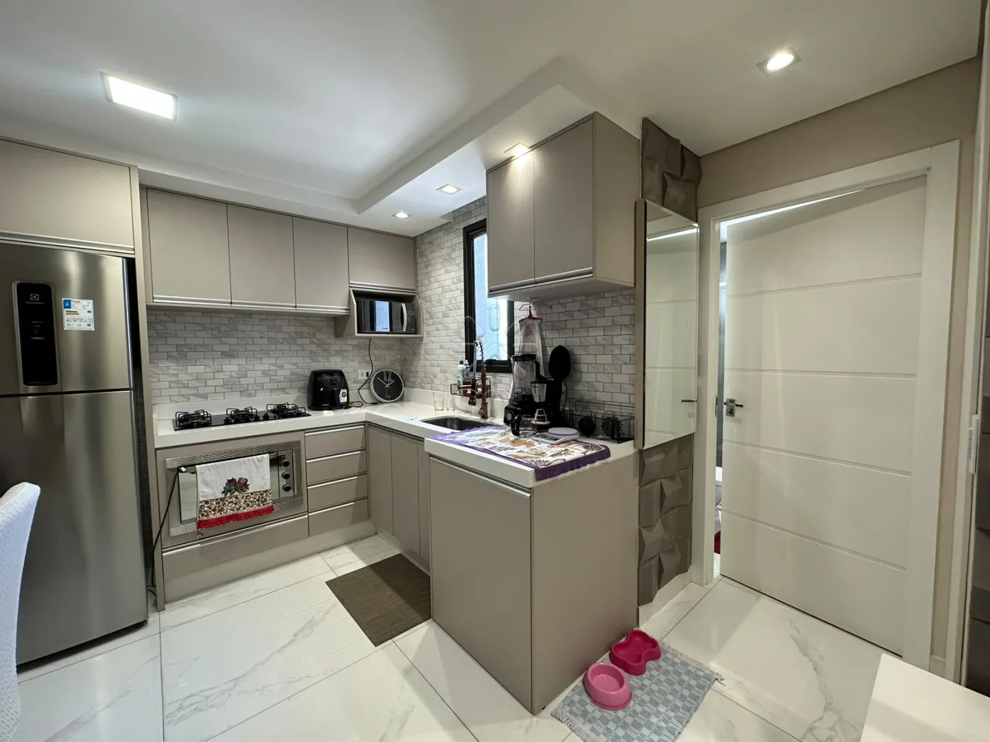 Apartamento mobiliado e totalmente equipado à venda no Residencial San Martin, em Foz do Iguaçu/PR - 2 quartos