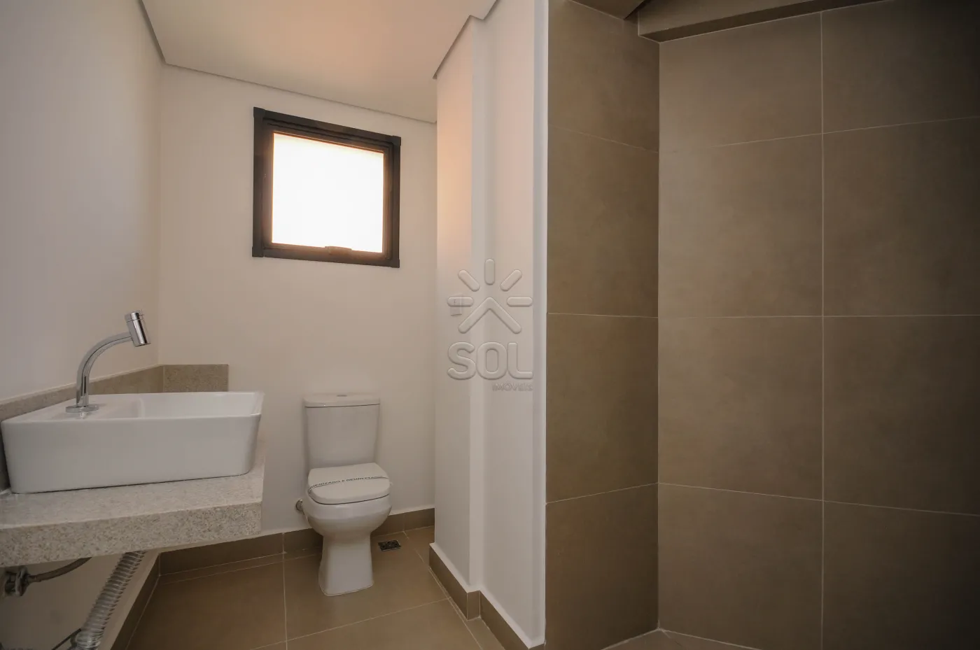 Apartamento semimobiliado para locação, Edifício Sunset 3635 - Foz do Iguaçu/PR