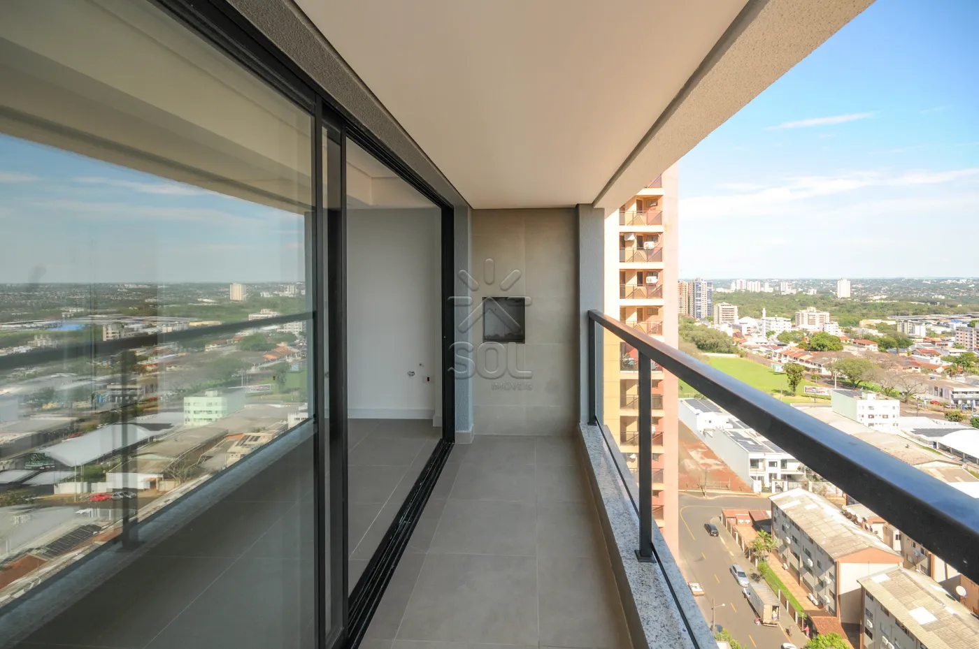 Apartamento semimobiliado para locação, Edifício Sunset 3635 - Foz do Iguaçu/PR