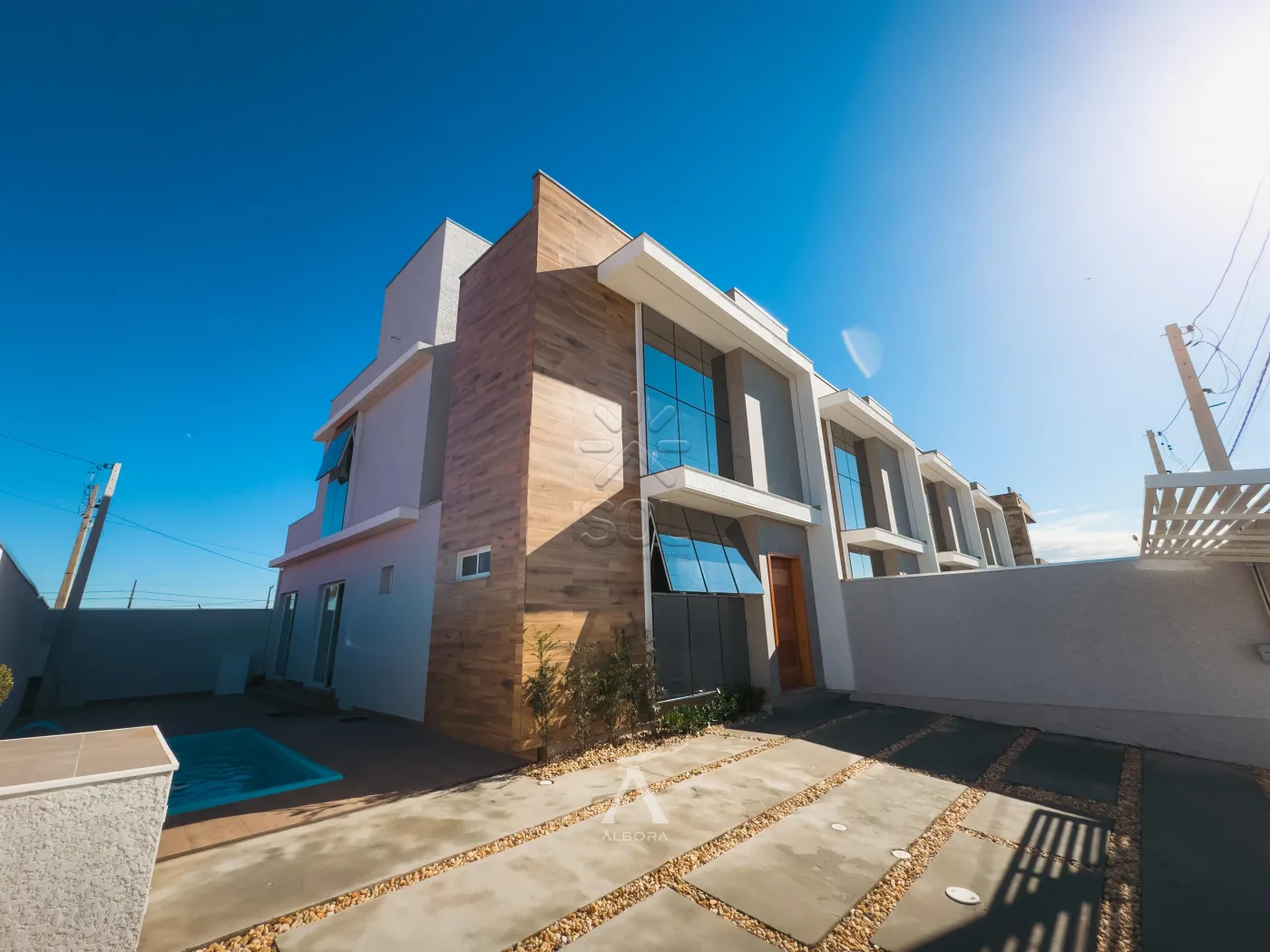 Casa nova de esquina à venda em Nova Barra Velha, Barra Velha/SC - 123m² | 3 quartos | Piscina
