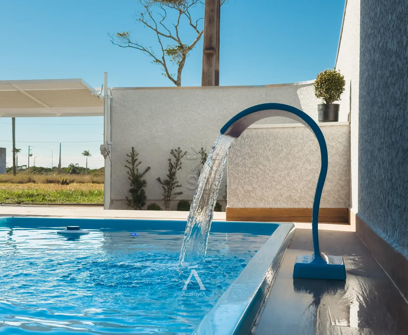 Casa nova de esquina à venda em Nova Barra Velha, Barra Velha/SC - 123m² | 3 quartos | Piscina