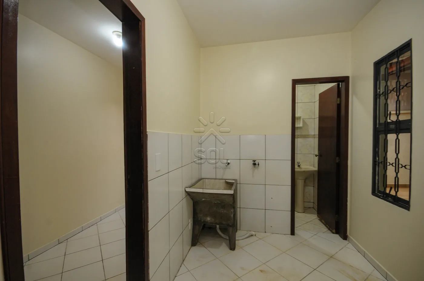Casa à venda no Jardim Curitibano, em Foz do Iguaçu/PR - 118,82m² | 3 quartos | 220m² de terreno