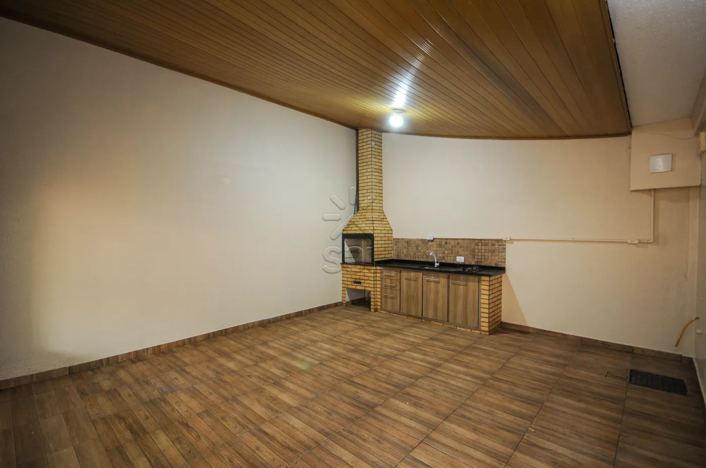 Casa à venda no Jardim Curitibano, em Foz do Iguaçu/PR - 118,82m² | 3 quartos | 220m² de terreno