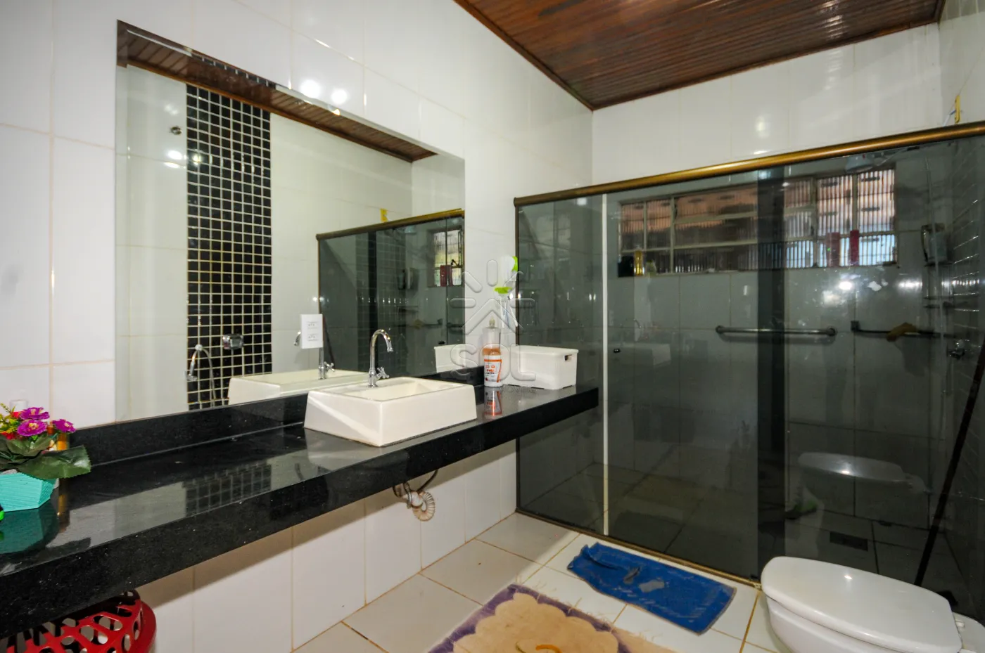 Casa ampla de esquina à venda no Campos do Iguaçu, em Foz do Iguaçu/PR - 334,35m² | 5 quartos | 990m² de terreno