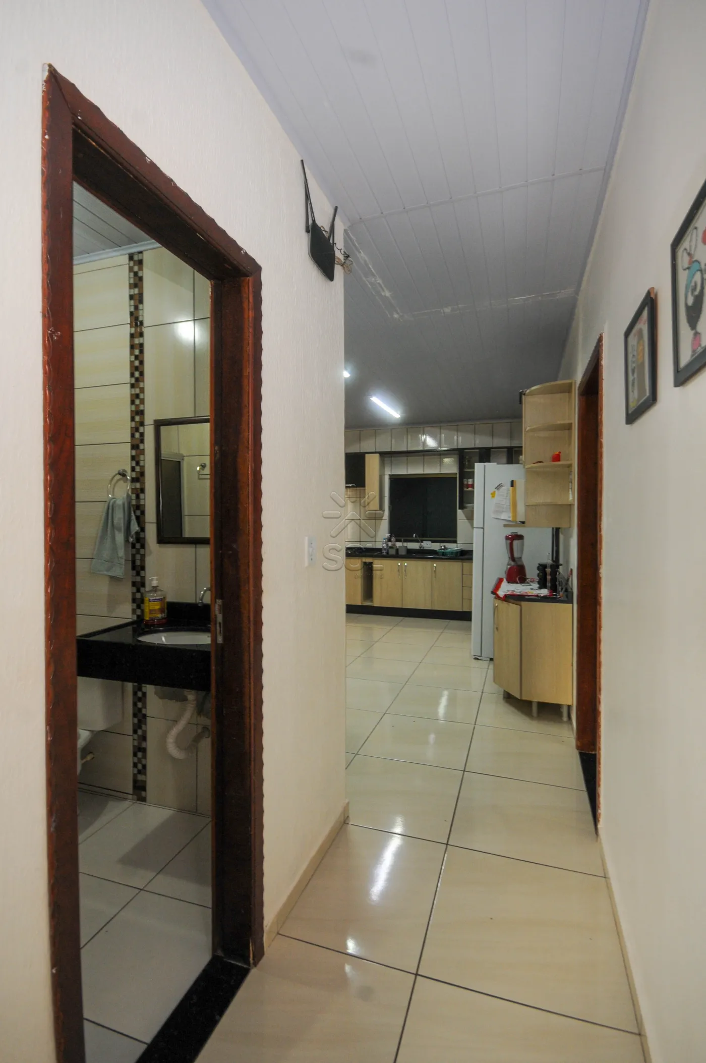 Casa à venda no Novo Mundo, região de Três Lagoas, Foz do Iguaçu/PR - 160m² | 3 quartos | 360m² de terreno