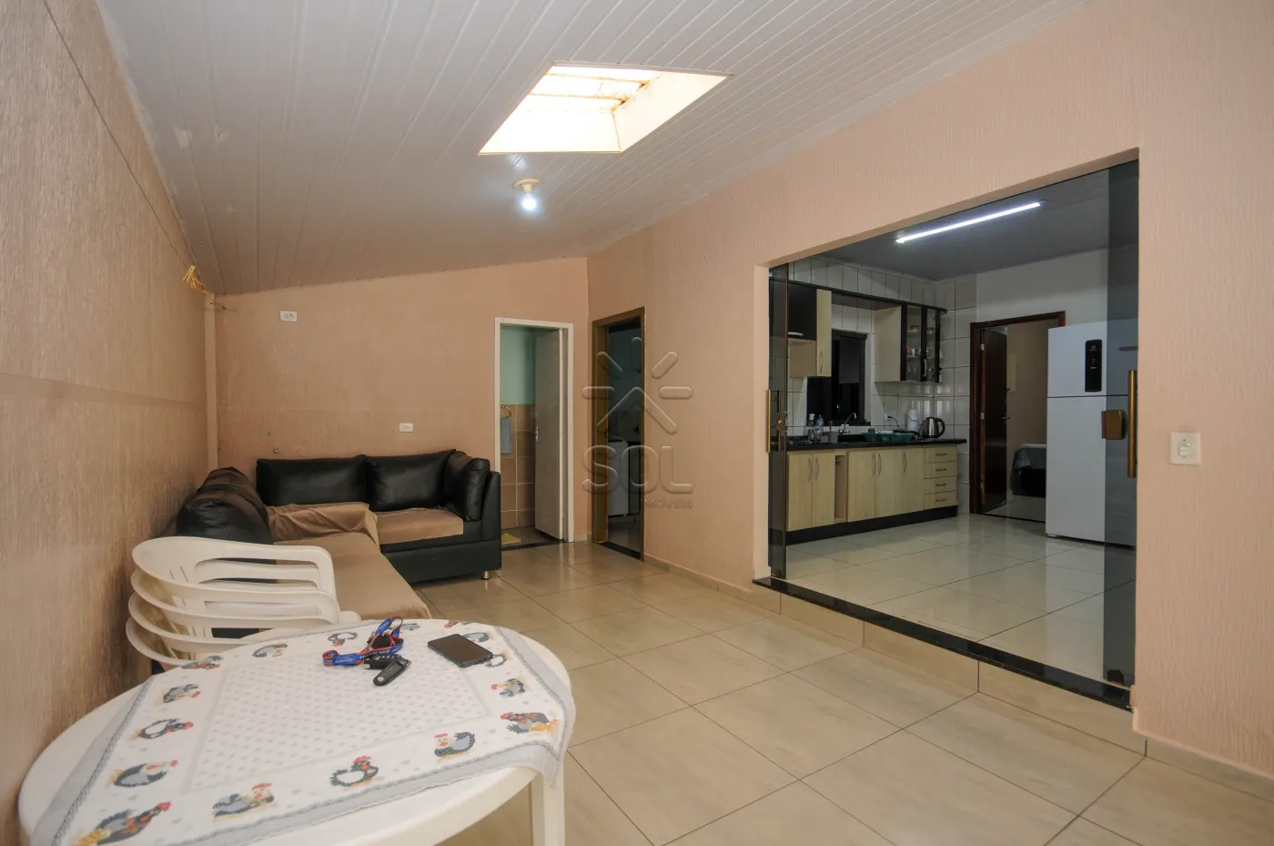 Casa à venda no Novo Mundo, região de Três Lagoas, Foz do Iguaçu/PR - 160m² | 3 quartos | 360m² de terreno