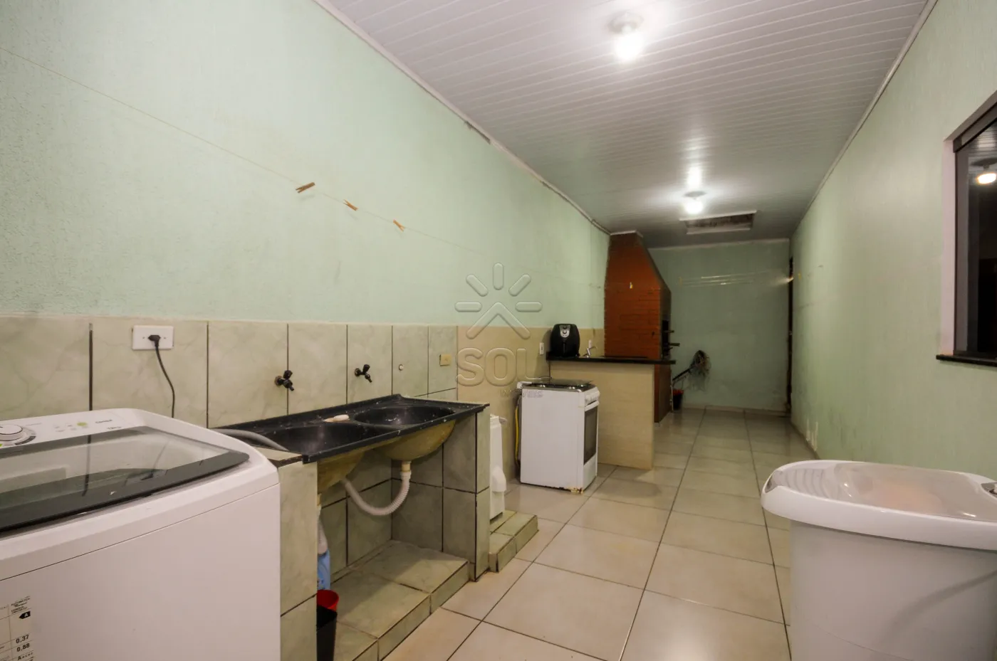 Casa à venda no Novo Mundo, região de Três Lagoas, Foz do Iguaçu/PR - 160m² | 3 quartos | 360m² de terreno